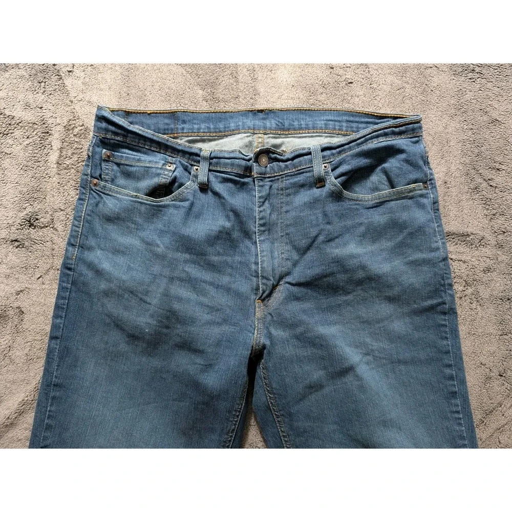 Levi's 541 Athletic Tapered Leg Jeans Men's Size 36x34 Medium Wash